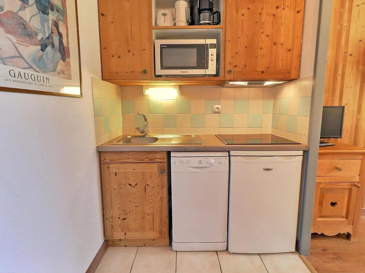 Apartment Appartement Skis Aux Pieds A La Tania - 2 Pieces, 4 Pers, Avec Balcon, Proche Centre Station - Fr-1-182A-29 Courchevel